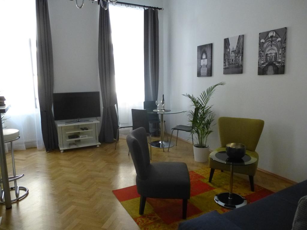Charming Viennese Home Ngoại thất bức ảnh
